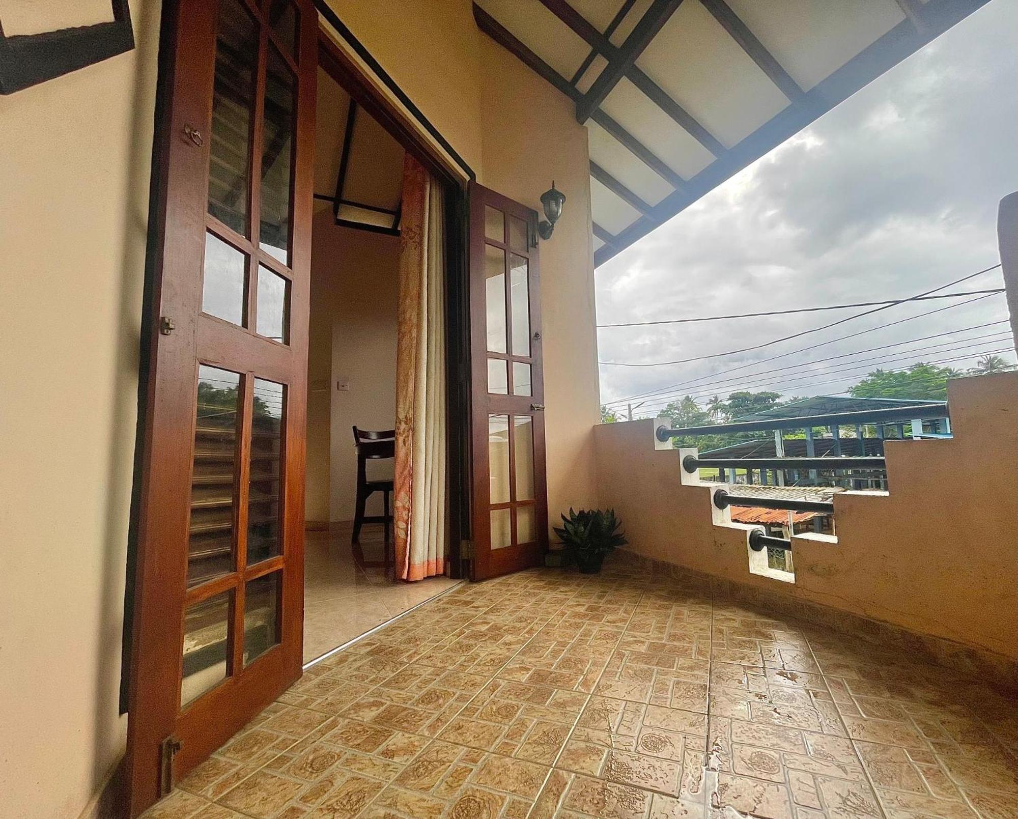 Cinnamon City Hikkaduwa Luaran gambar